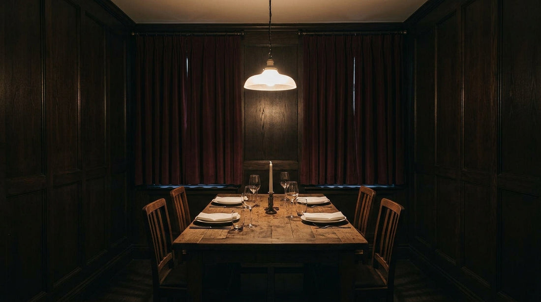 How to Use Mirrors to Brighten a Dimly Lit Dinner Party Space