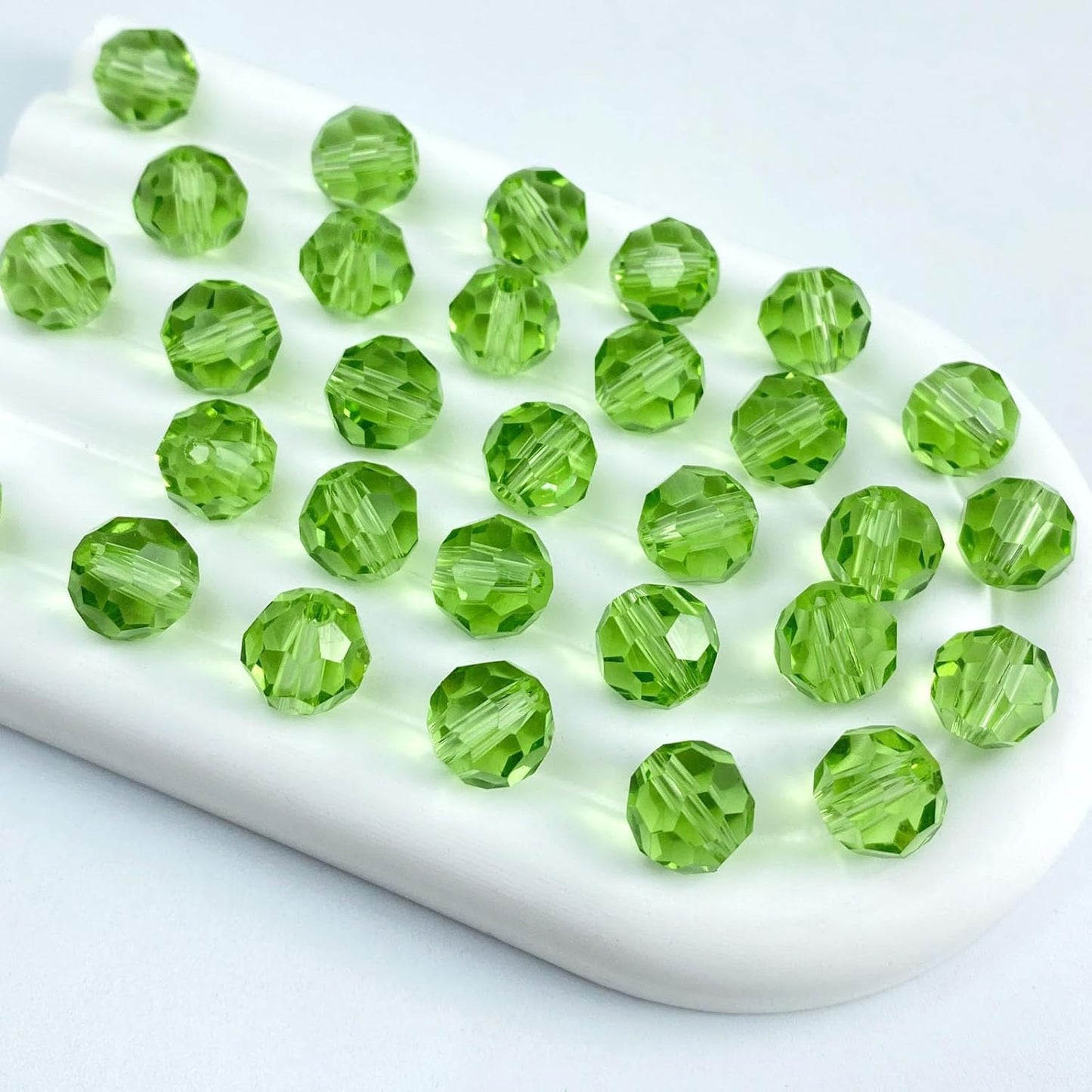 200 PCS 6mm Crystal Glass Beads Round Multiple Faceted Loose Spacer Glass Beads for DIY Handcrafte Bracelet Necklace Earring Jewelry Making(Light Green)