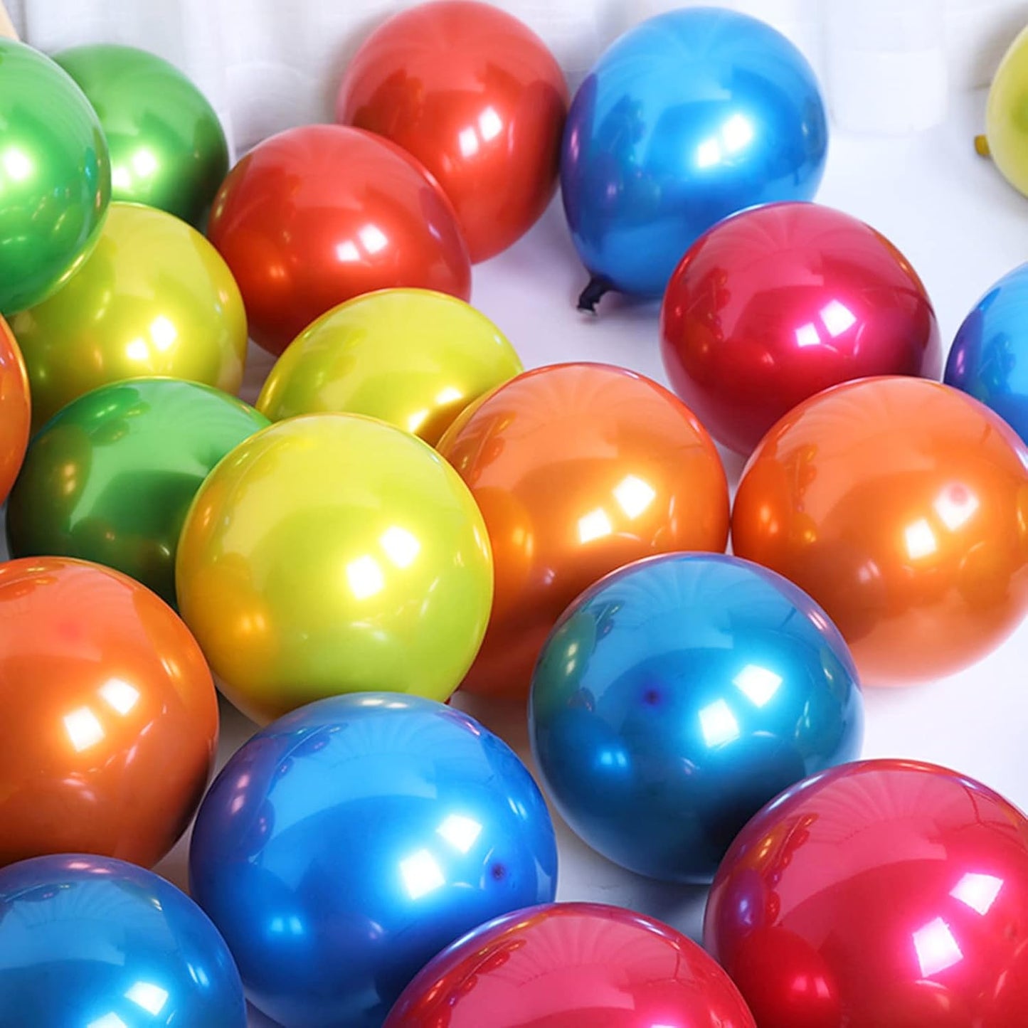 Chrome Gold Balloons 12 Inch, Double-Layered Metallic Light Gold Balloons, Shiny Thick Chrome Metallic Light Latex Helium Balloon for Birthday Wedding Party Decoration Supplies
