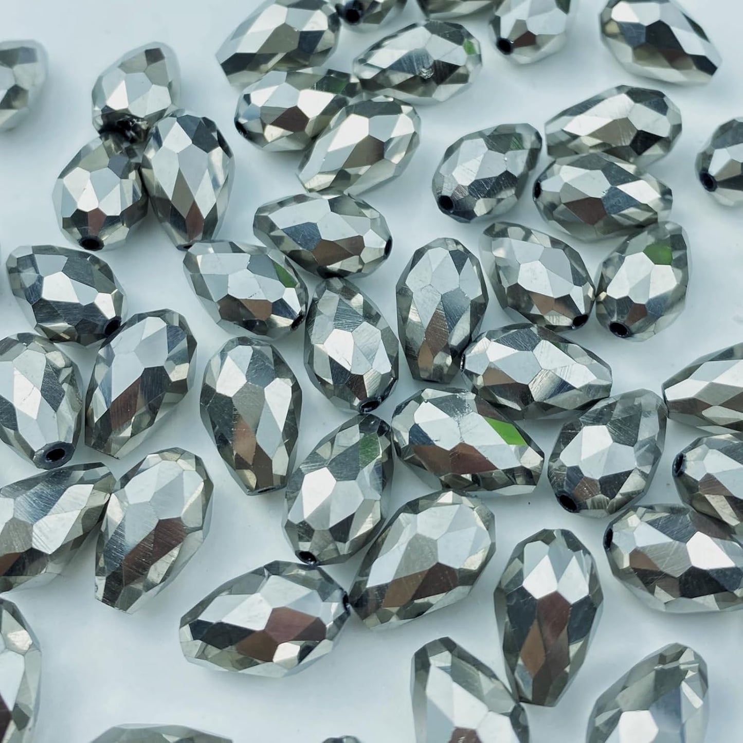130pcs 6x8mm Teardrop Crystal Glass Beads Vertical Hole Faceted Glass Teardrop Spacer Beads for Bracelets Necklace Earring DIY Jewelry Making Craft(Silver)