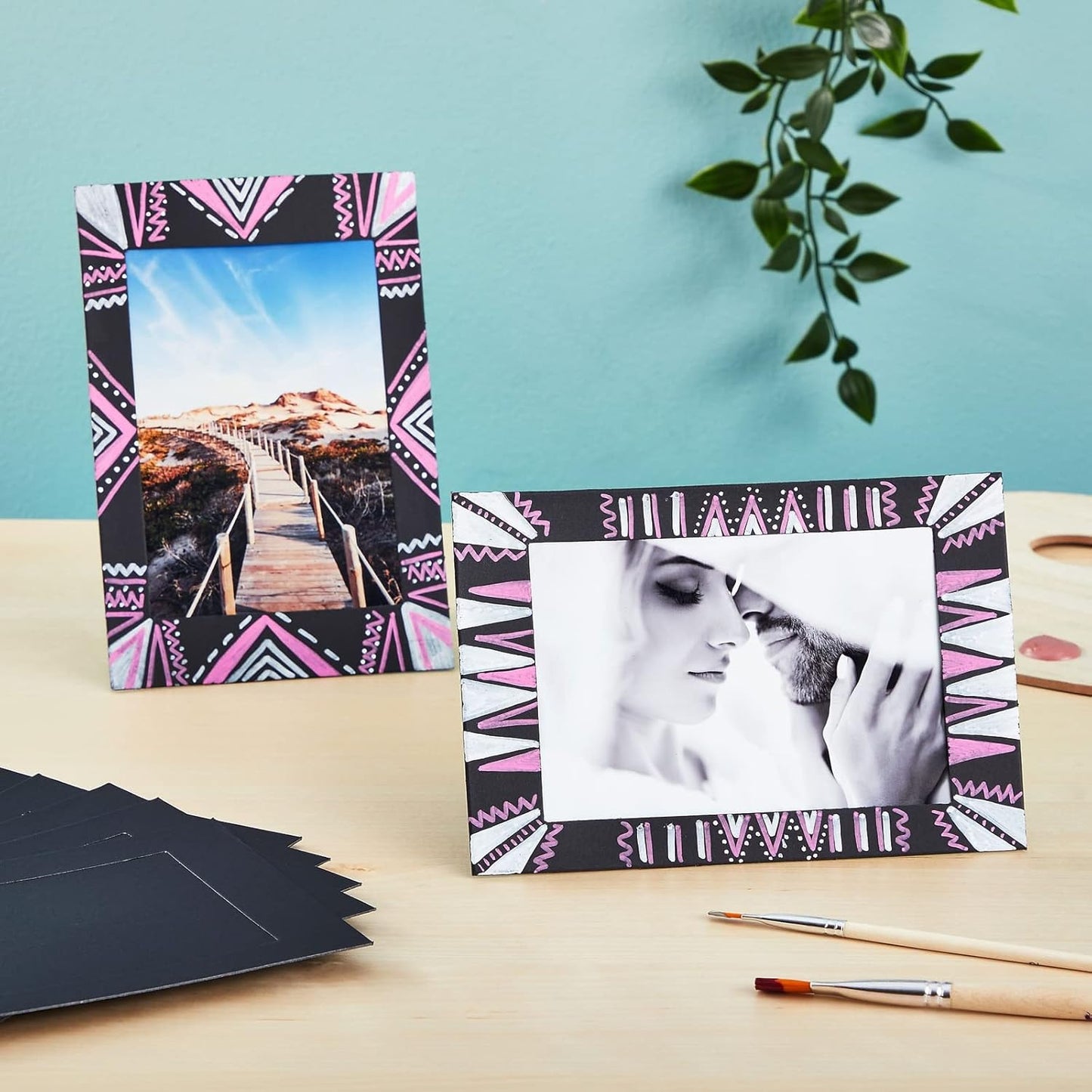 Juvale 4x6 Black Cardboard Photo Frames Bulk -Tabletop Easel Back for DIY Crafts - Paper Picture Frames with Stand 50-Pack
