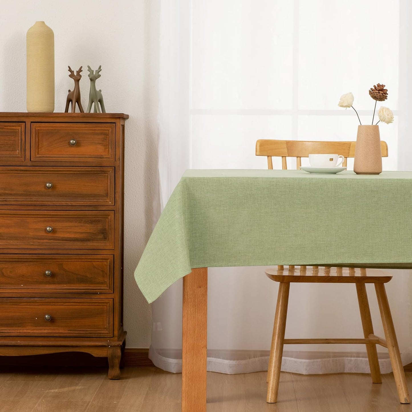 Hiasan Faux Linen Rectangle Tablecloth - Wrinkle and Stain Resistant Washable Table Cloth for Kitchen Dining Room Holiday Table Cover for Dinner, Green, 70 x 90 Inch