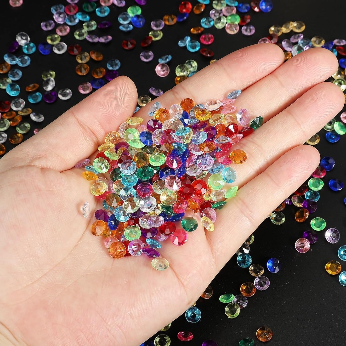 PATIKIL 4000 Pcs Wedding Table Scatter Confetti Crystals 6mm Acrylic Diamonds Vase Fillers Gems for Table Centerpiece Decorations Party Vase Beads, Grass Green