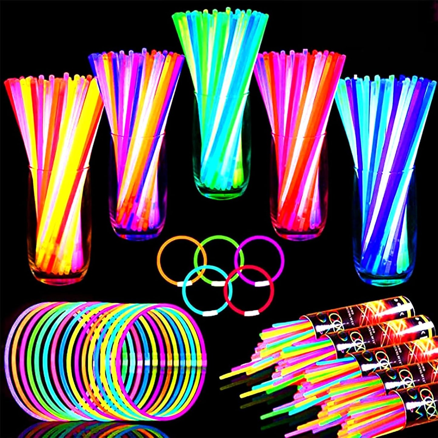 TURNMEON 500 Pack Ultra Bright Halloween Glow Sticks Bulk Party Pack Halloween Glow In The Dark Halloween Party Supplies Favors Glow Sticks Necklaces Bracelets with Connectors 8" Glow stick Light Up