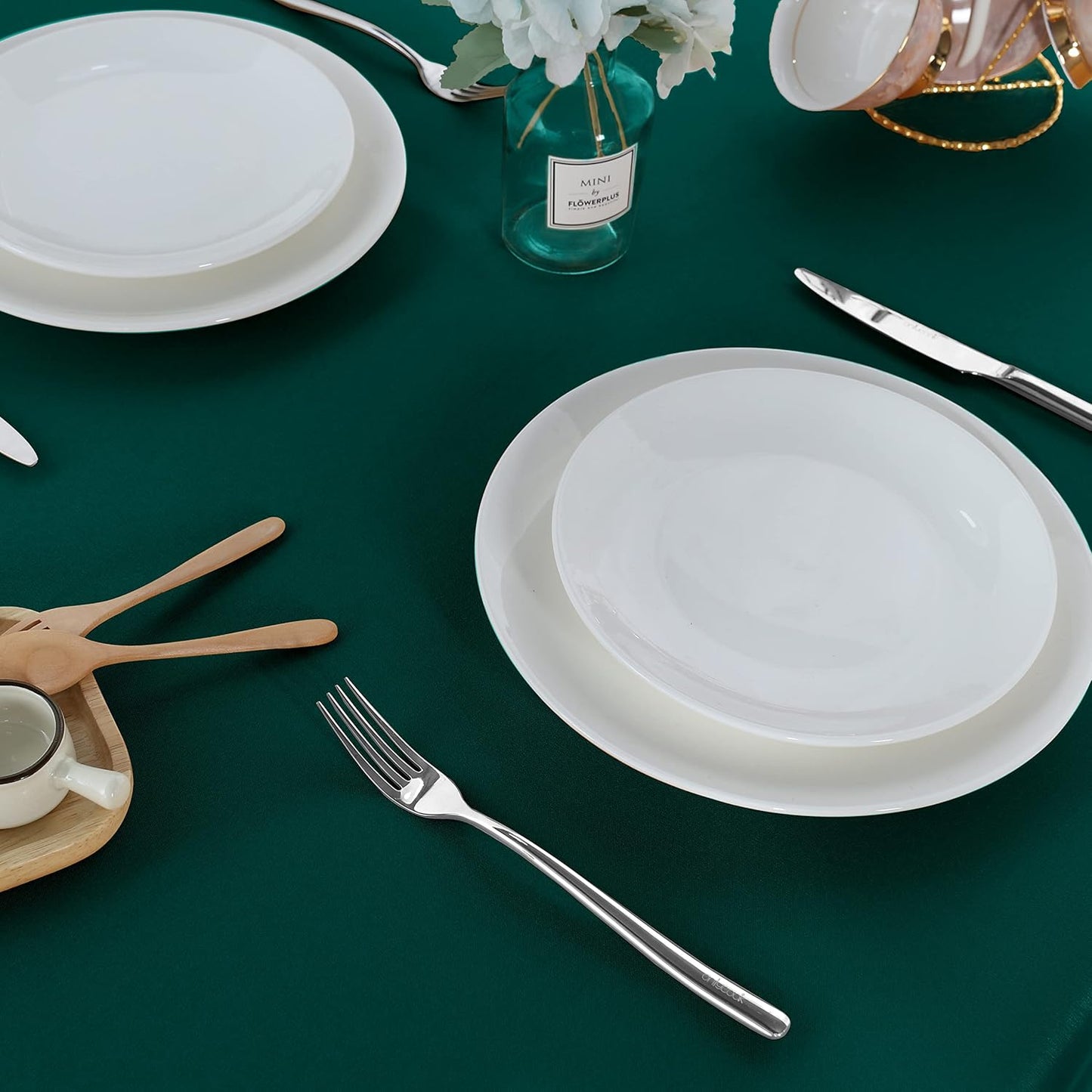 Fitable Rectangle Tablecloth Stain and Wrinkle Resistant Washable Polyester Table Cloth for Buffet Parties and Camping (60x120 inch, Green)
