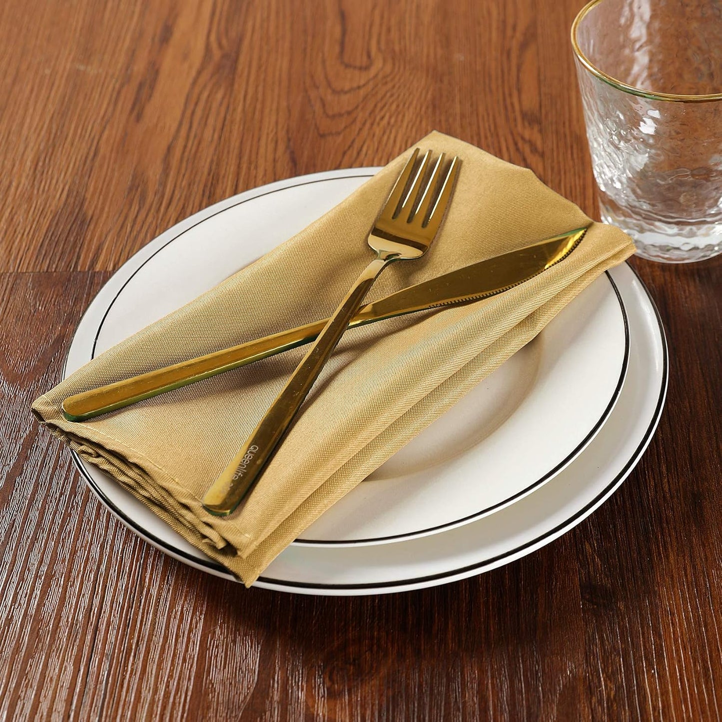 Cloth Napkins 20x20 inch Washable Polyester Dinner Napkins Soft Table Napkins for Wedding Party Dining Banquet(Gold,50PCS)