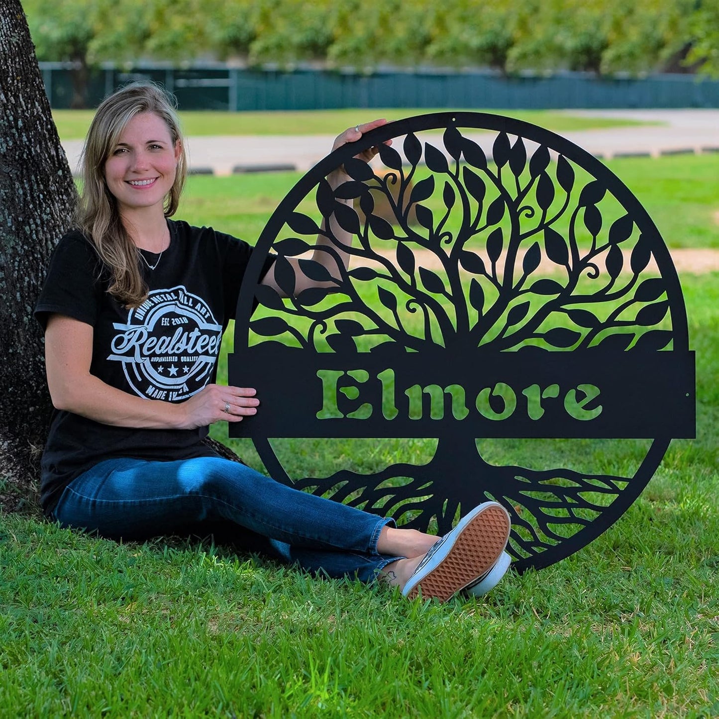 RealSteel Personalized Metal Wall Art - Custom Tree of Life Design with Family Name - Circular Metal Sign - Personalized Wedding, Anniversary, or Housewarming Gift (30")